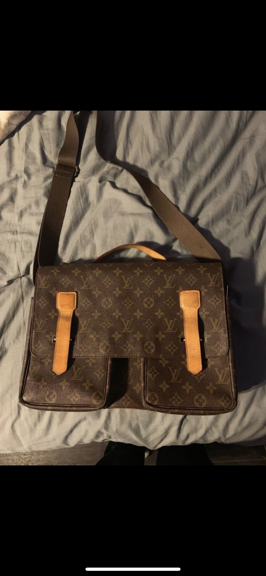 Louis Vuitton Broadway Messenger Bag