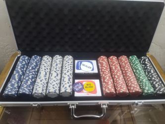 Complete Poker Chip set and xase
