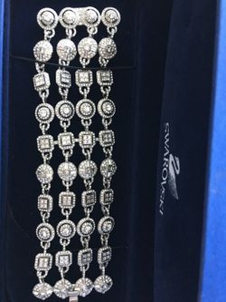 Outstanding Swarovski Bracelet