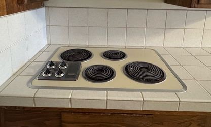 Vintage Electric Cooktop – Built-In Stove Top