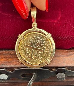 14kt Solid Gold Atocha Coin Pendant 