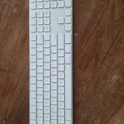 Apple Wireless Keyboard A1843