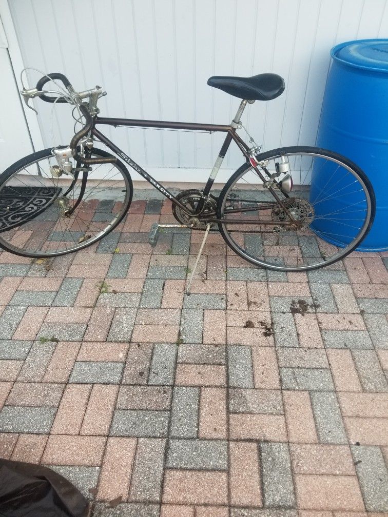 Vintage Schwinn 10 Speed for Sale in West Palm Beach FL OfferUp