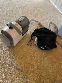 Free Bunfly Dog Groom Vacuum.. needs new blade