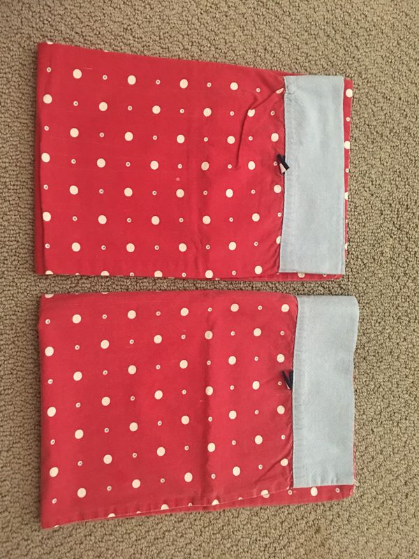 2 Tommy Hilfiger Standard Pillow Cases 5 00 For Both For Sale In