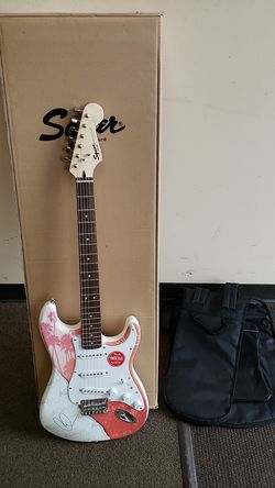 NEW Adam Levine Signed Fender Squier Bullet Strat Guitar