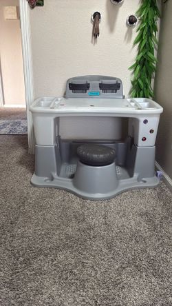 Simplay3 Creative Kids Art Desk Table and Chair Set with Attached Desk Chair, Full Floor and Art Storage