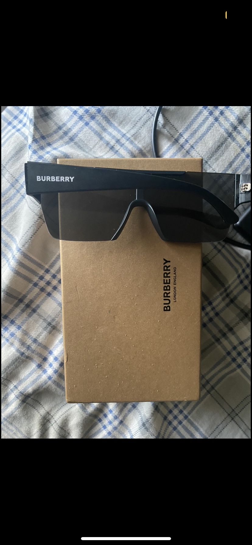 Burberry Shades Matte 