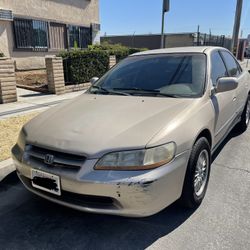 2000 Honda Accord