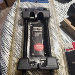 OEM lifetime warranty strut spring compressor kit $35 firm in n Lakeland  these have never been used but package is open in n Lakeland 