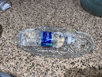 1 glass dish plate