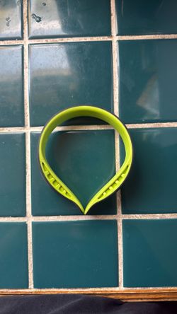 Q Collar Size 14 Concussion Reduction Football Soccer Hockey Athlete Vented Case