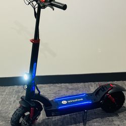 Powerful Gt2 e-bike / Scooter Brand New