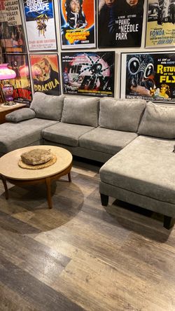 Gray Fabric Sectional Sofa with Chaise