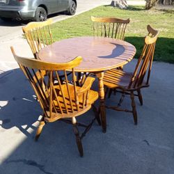Breakfast Dining Table 