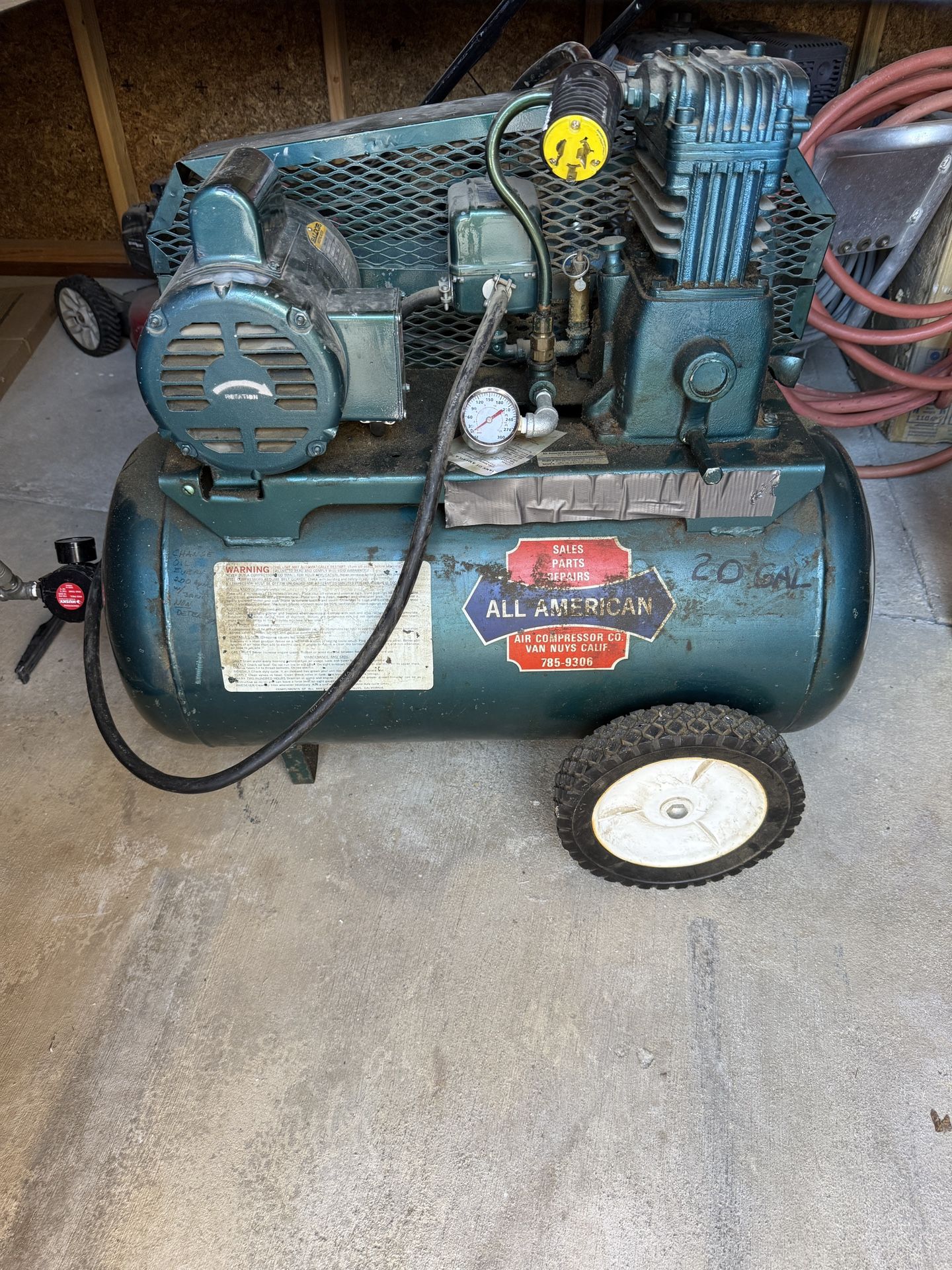 Air Compressor 