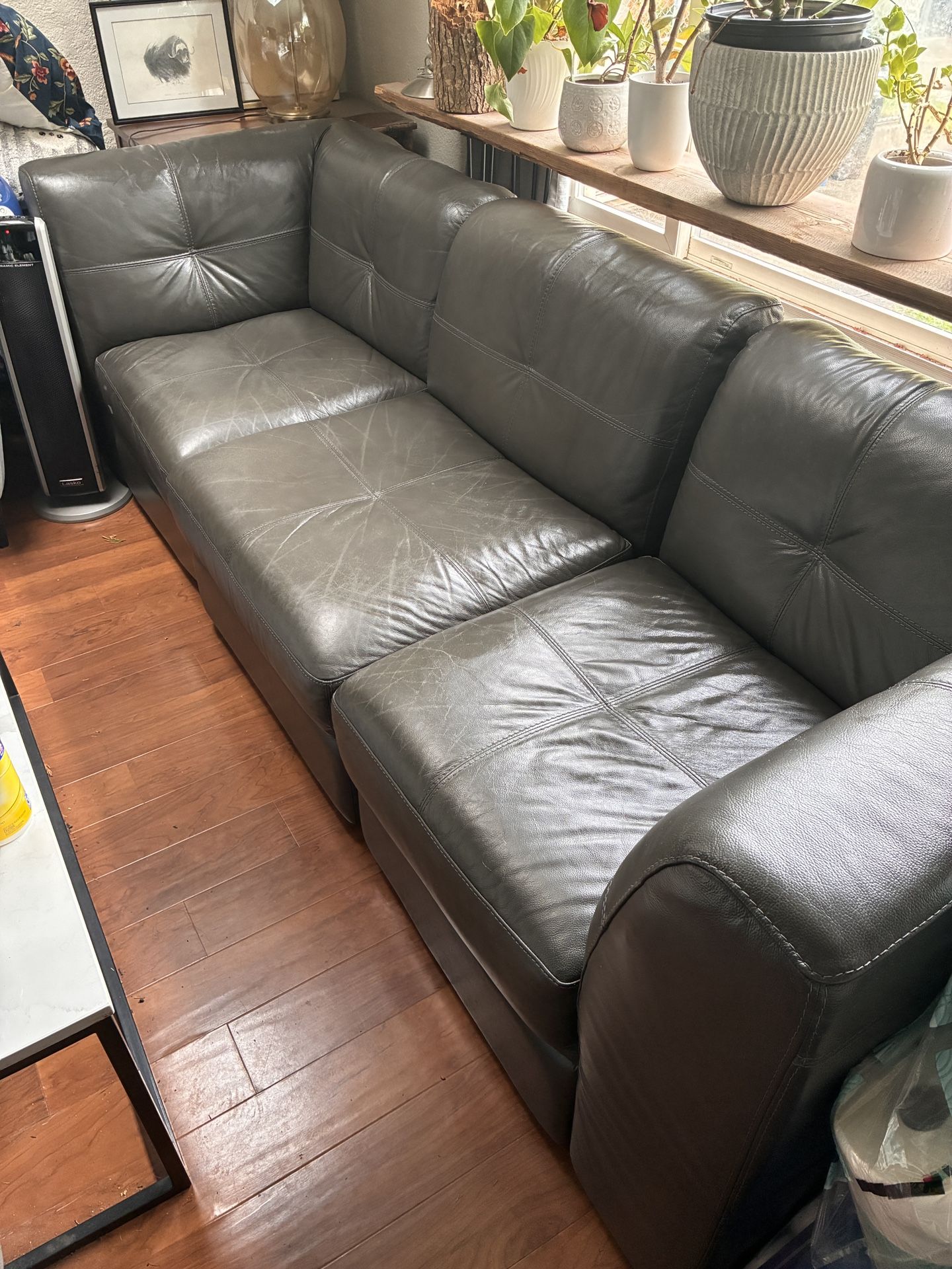 Chateau D'ax Leather Gray Modular Sofa