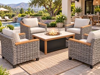brand new patio set