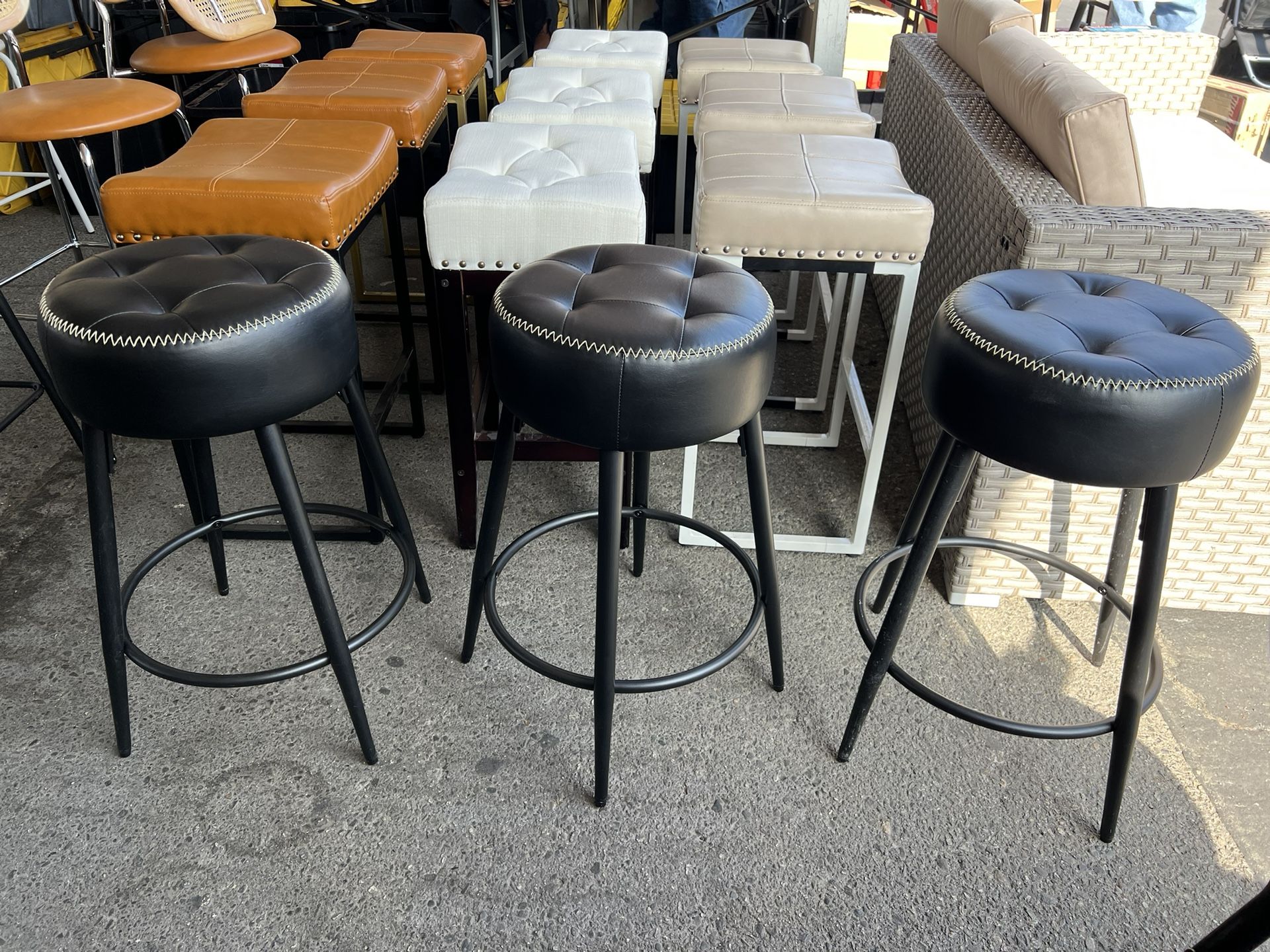 24” Counter Stools Set Of 3