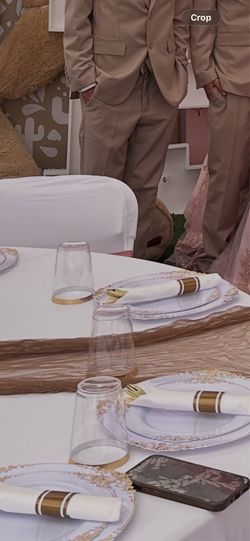 21 table runners brown