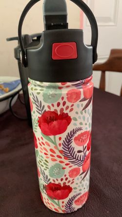Hermosa botella para agua floral