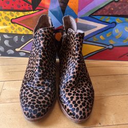 LEATHER + REAL FUR BOOTS