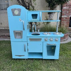 Kids Play Kitchen 