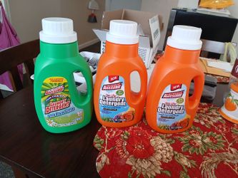 Laundry soap La's totally awesome laundry detergent