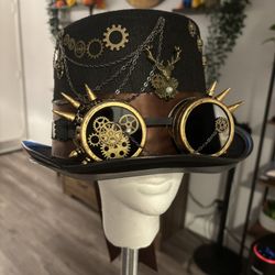 Costume Hat & Clip On Accessory 