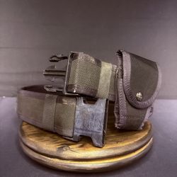 Bianchi Nylon Medium Belt Waist Size 34"- 40" AccuMold Duty Belt w/Handcuff Case