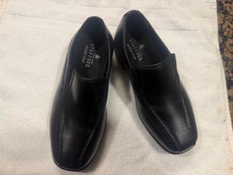 Dressy boy shoes