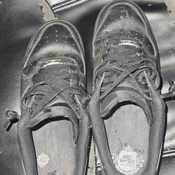 Black Airforce 1s