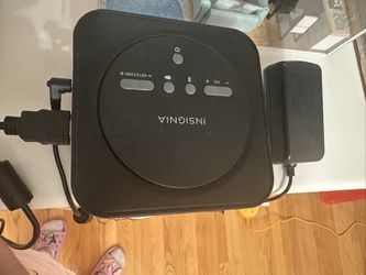 Insignia Portable Projector Condition Is New 