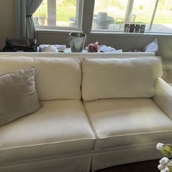 White 6 Fit Sofa 