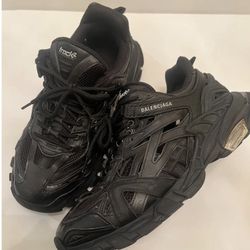 Balenciaga Track 2 Runner Shoes 
