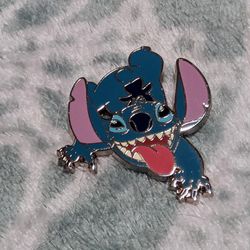 Disney Parks Lilo & Stitch Stitch Crawling Trading Pin