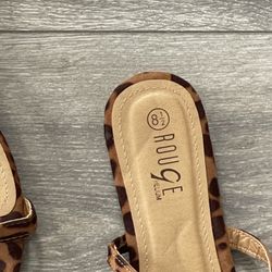 Leopard print  Strap  Flat  Sandals