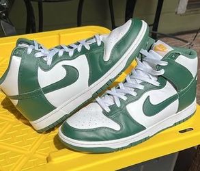 Green high top Nike dunks