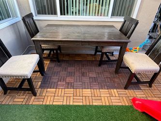 Table + 4 Chairs For Sale - Need Gone ASAP