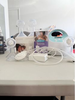 Breast feeding pump  used baby blue color