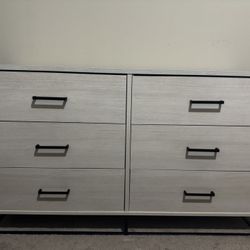 Ivory Oak Dresser