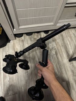 Gap cam mount