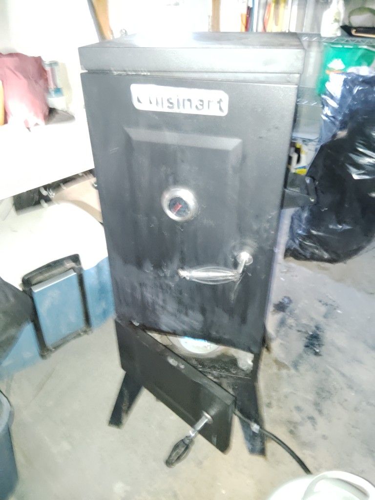 Crusinart Smoker