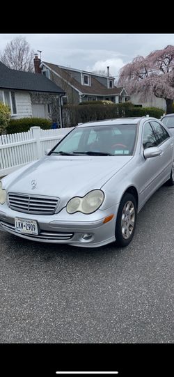 2005 Mercedes-Benz C-Class