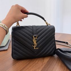 Saint Laurent College / Cassandra style