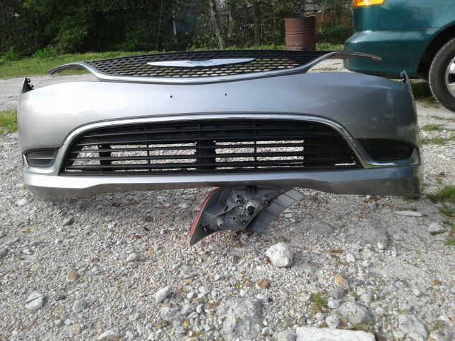 2015 2017 Chrysler 200 front Bumper komplet original for Sale in Houston TX OfferUp