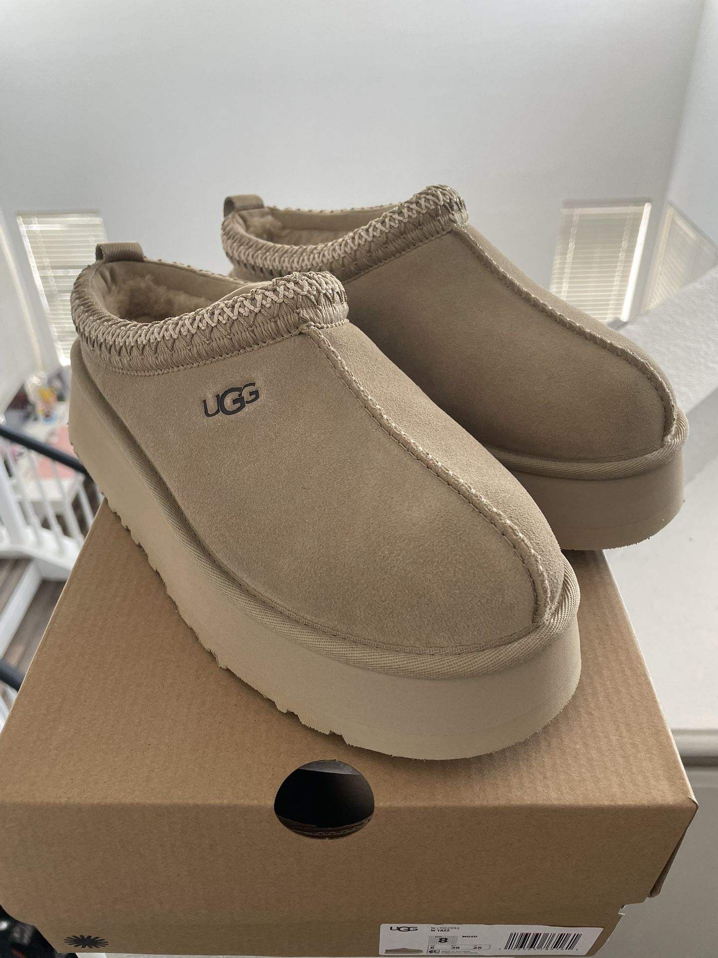UGG Tazz Platform Slipper 