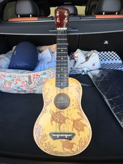 LeoLani  ukulele