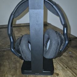 Corsair VOID RGB ELITE Wireless Gaming Headset.