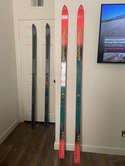 Skis (Not Free) Give Me An Offer